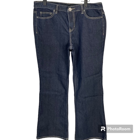 Calvin Klein Flare Jeans Size 10 Womens Mid Rise Dark Wash Blue Denim U2 - Picture 1 of 12